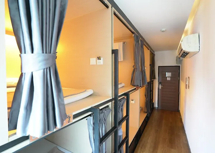 Auberge de jeunesse Cubic Bed Pratunam *